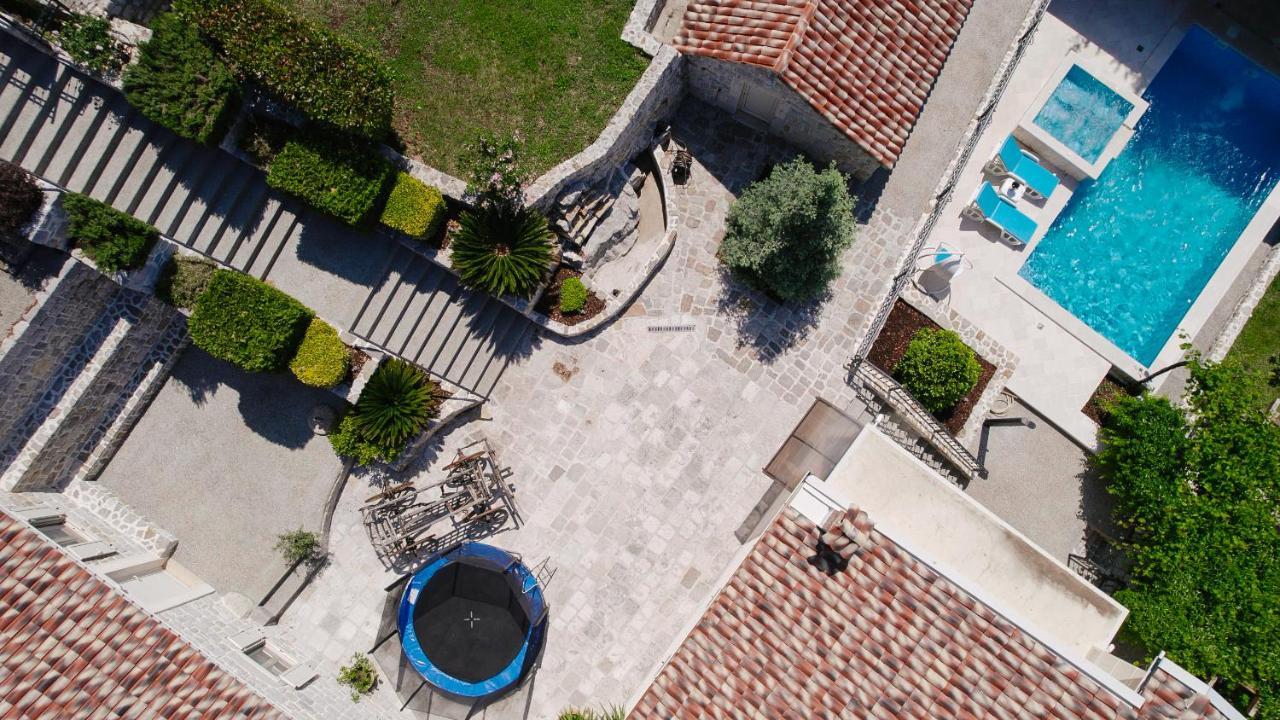 Villa Dub Kotor Exterior photo